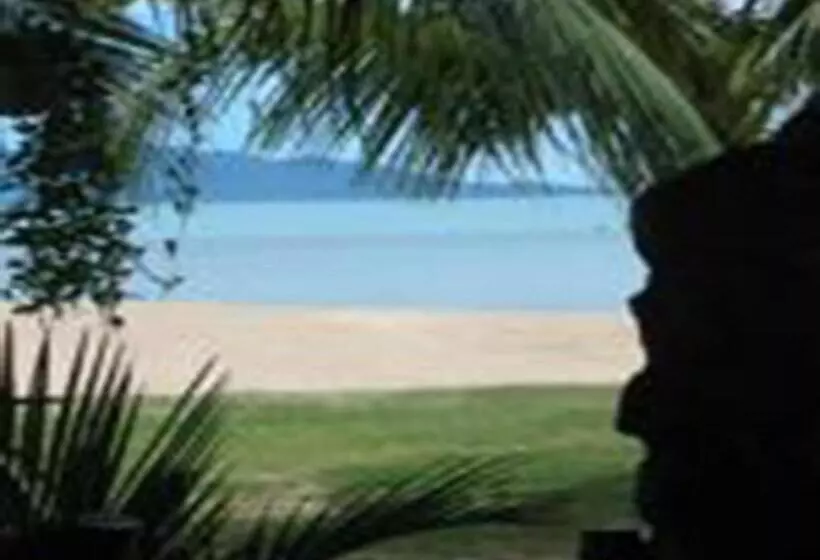 Fotos del hotel The Waterfront Boutique  & Cafe:  8