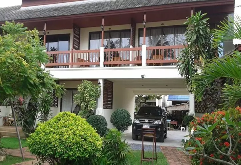 Fotos del hotel The Waterfront Boutique  & Cafe:  23