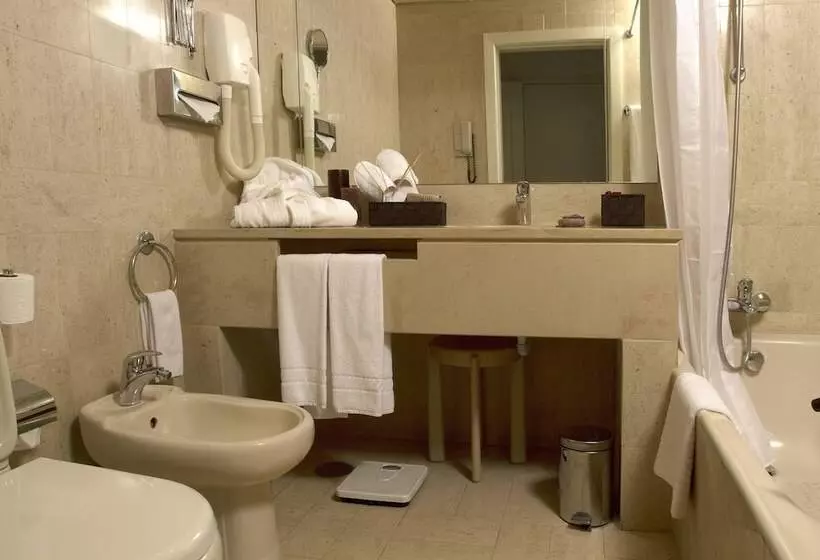 Fotos del hotel Black Tulip:  7