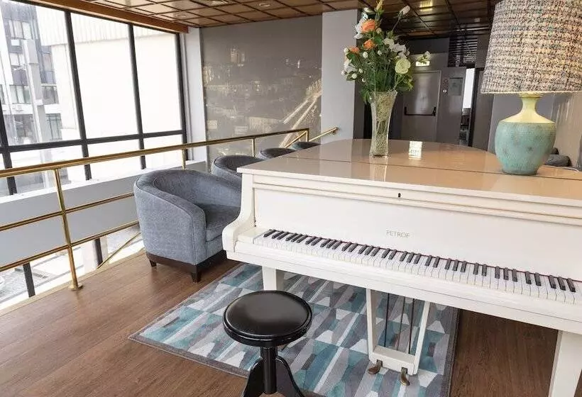 Fotos del hotel Black Tulip:  25