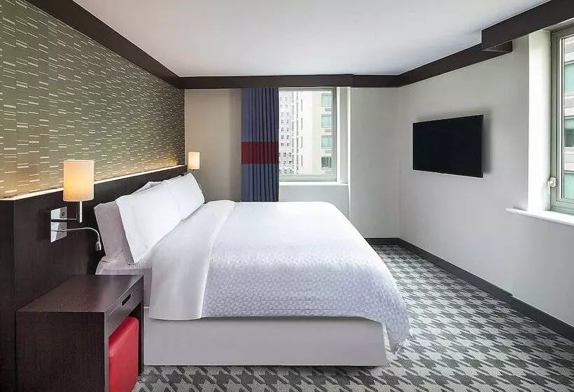 Four Points By Sheraton New York Downtown