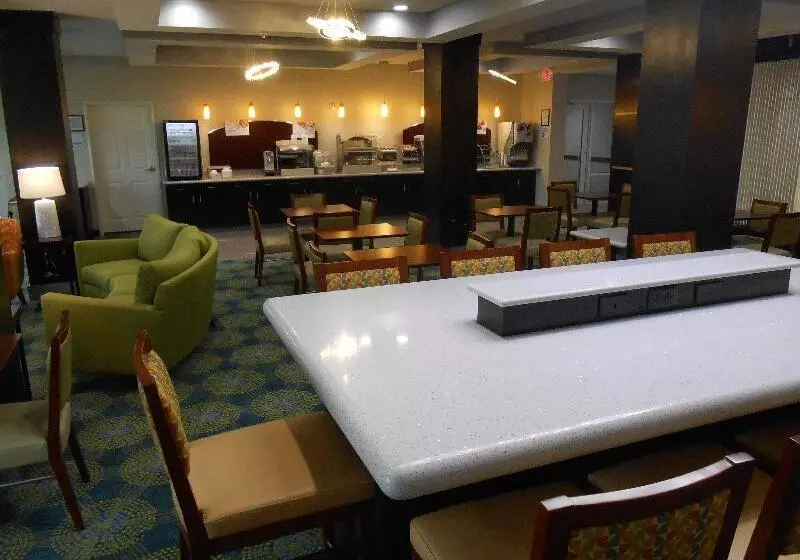 Fotos del hotel Holiday Inn Express & Suites Houston Northwest-brookhollow, An Ihg:  16