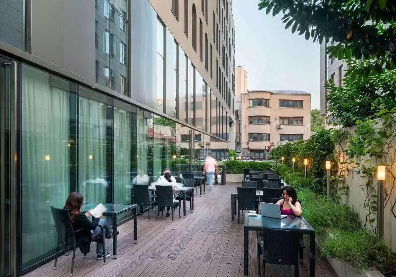 Fotos del hotel Mercure Bucharest City Center:  6