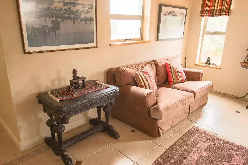 Fotos del hotel On The Cliff Guest House:  7