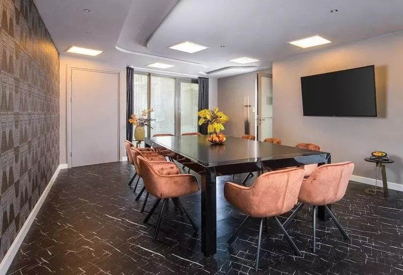 Fotos del hotel Metropolis Design:  5