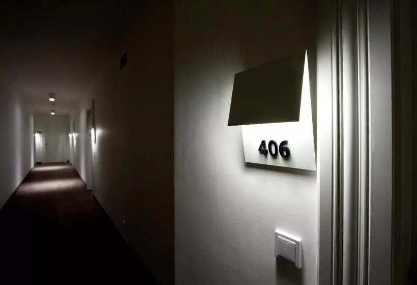 Fotos del hotel Golden Crown:  23