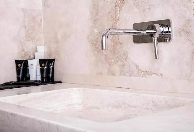 Fotos del hotel Golden Crown:  14