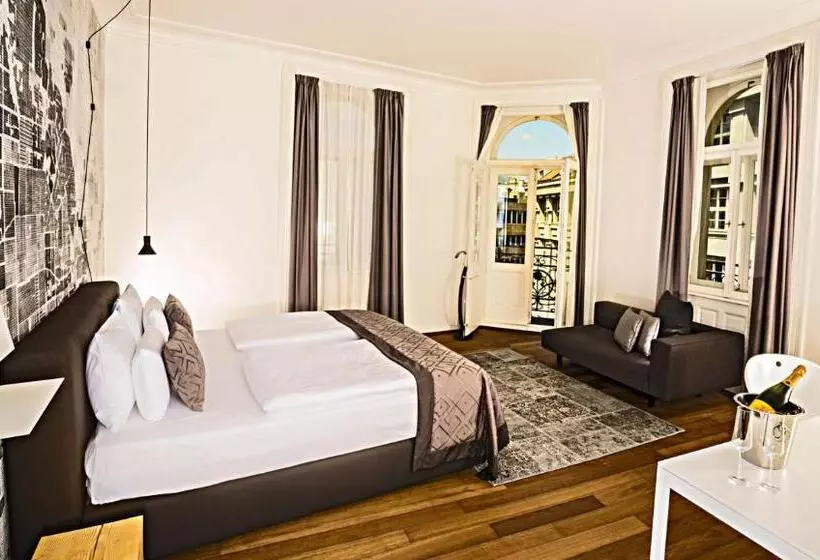 Fotos del hotel Golden Crown:  10