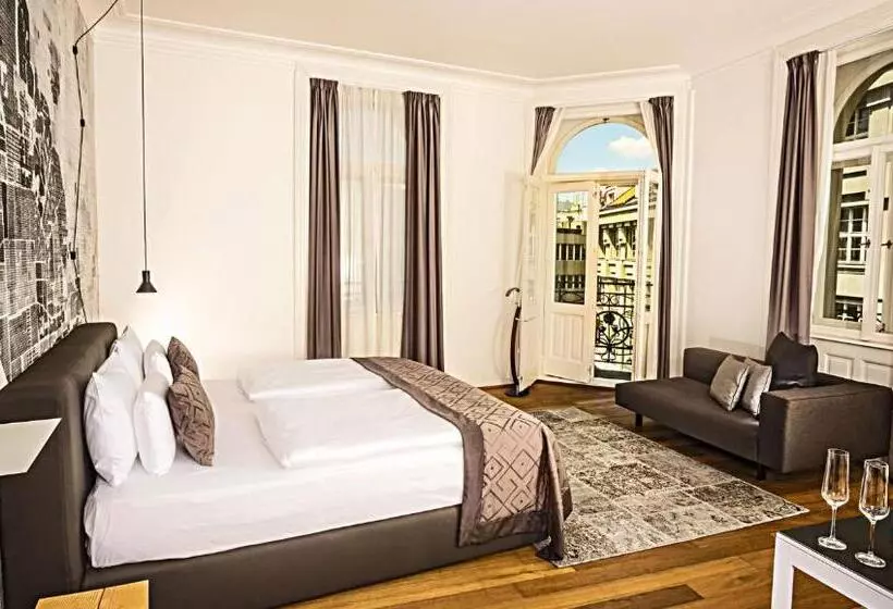 Fotos del hotel Golden Crown:  17