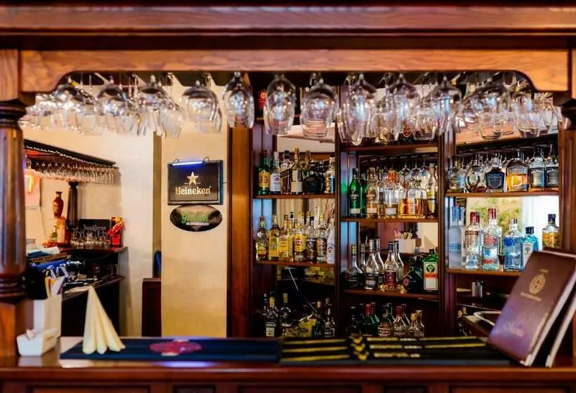 Fotos del hotel Golden House:  4