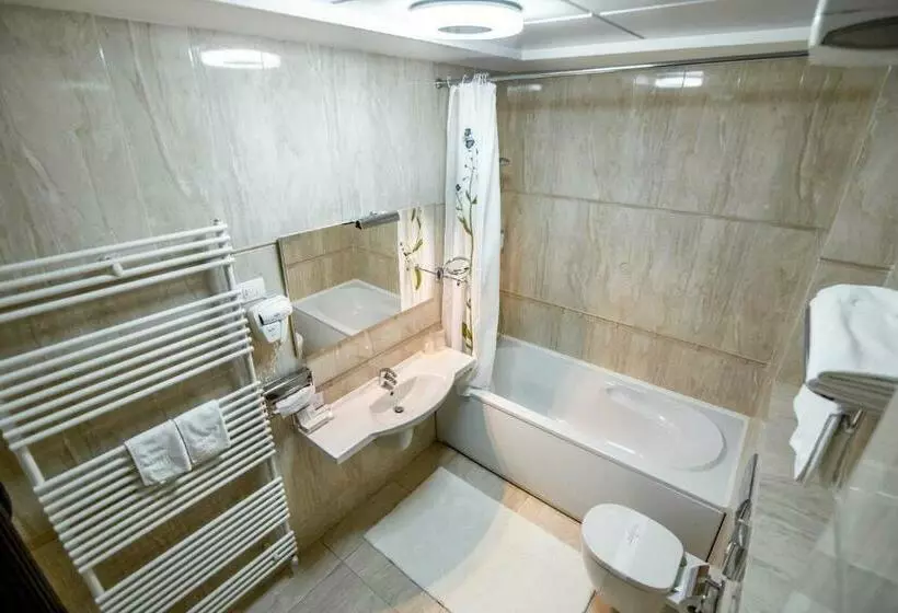 Fotos del hotel Golden House:  8