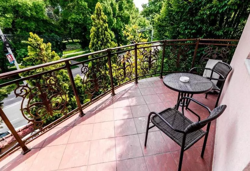 Fotos del hotel Golden House:  7