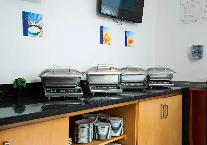 Fotos del hotel Holiday Inn Express Managua, An Ihg:  8