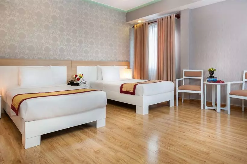 Fotos del hotel Saga:  2