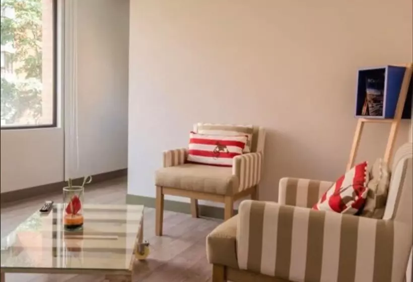 Fotos del hotel Mika Suites:  19