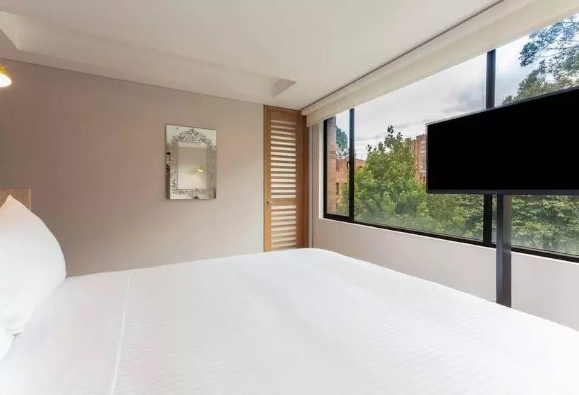 Fotos del hotel Mika Suites:  24