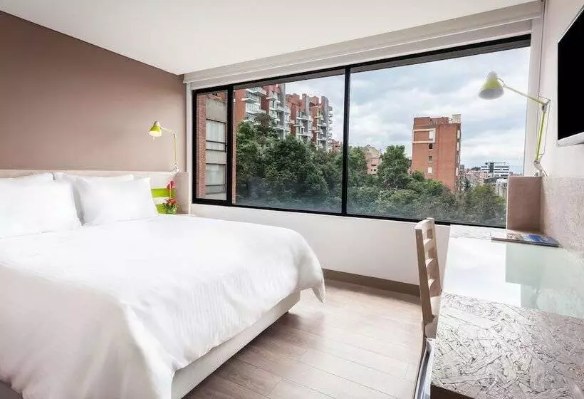 Fotos del hotel Mika Suites:  22