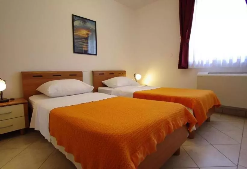 Fotos del hotel Aurora:  11