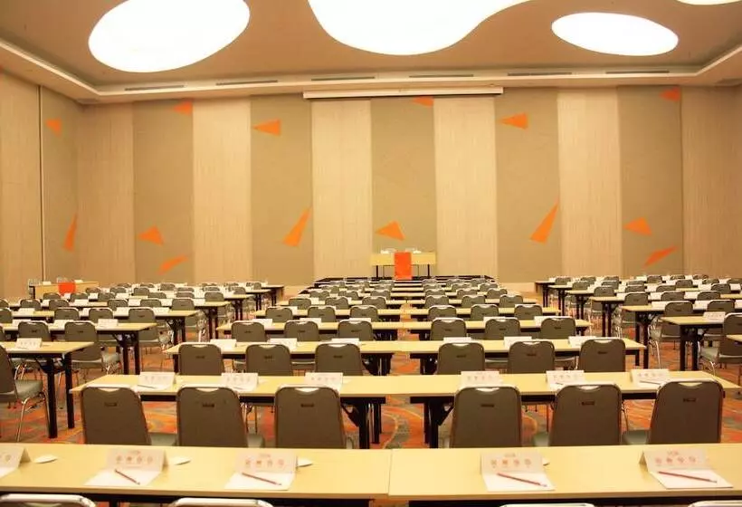 Fotos del hotel Harris  & Conventions Ciumbuleuit  Bandung:  11