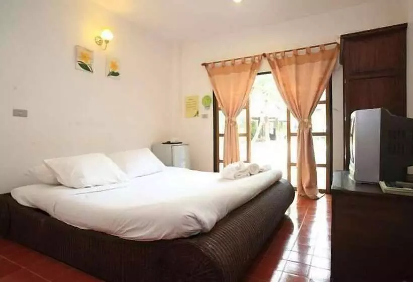 Keereeta Resort & Spa