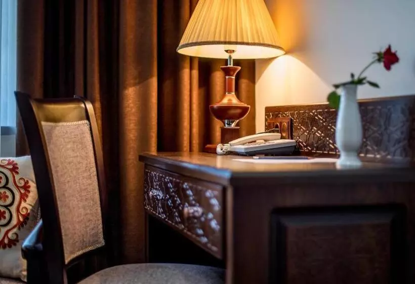 Fotos del hotel Orient Star:  21