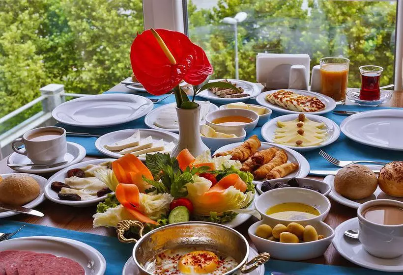 Fotos del hotel Festinn Suites Golden Horn:  4