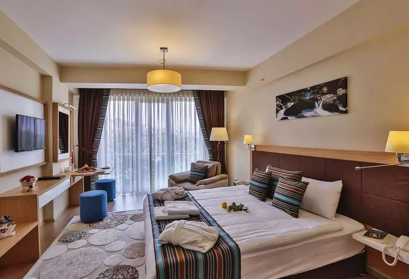 Fotos del hotel Festinn Suites Golden Horn:  14