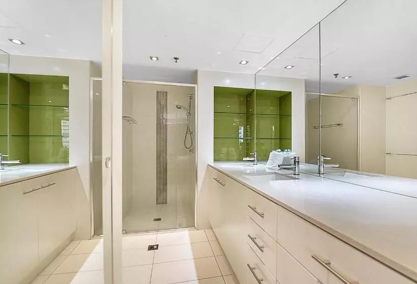 Fotos del hotel Surfers Century Oceanside Apartments:  2