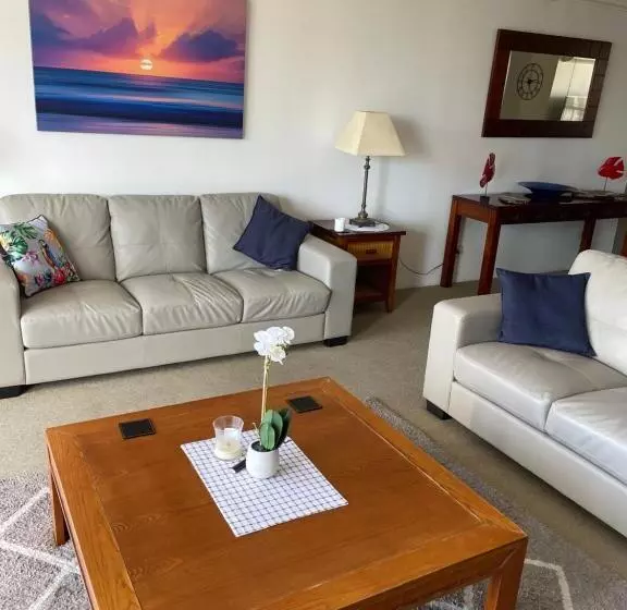 Fotos del hotel Surfers Century Oceanside Apartments:  10