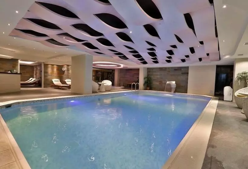 Fotos del hotel Queen  & Spa:  2