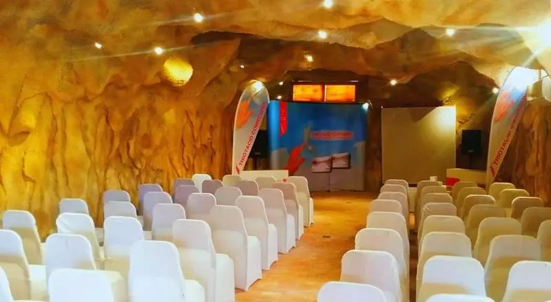 Fotos del hotel Caves Beach Resort:  3