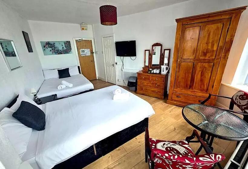 Fotos del hotel Henson  Pleasure Beach:  7