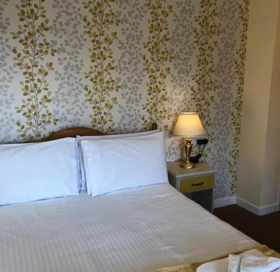 Fotos del hotel The Purple Tree Guest House:  11