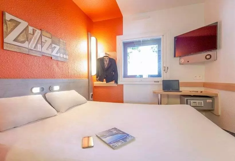 Fotos del hotel Ibis Budget Marseille Timone:  7