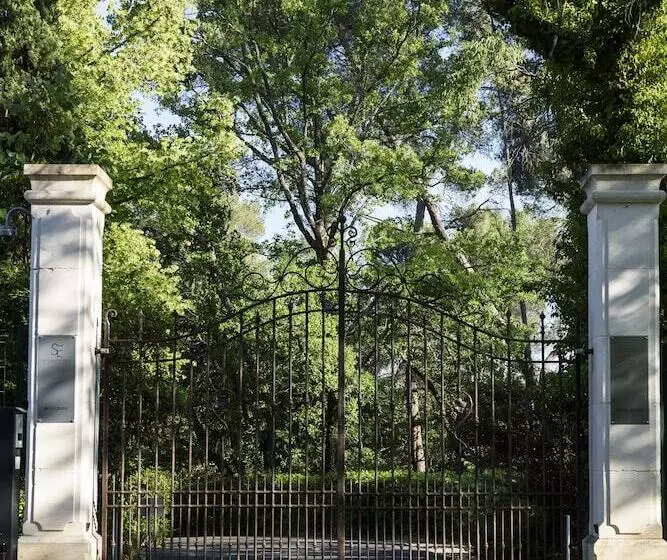 Fotos del hotel Les Lodges Saintevictoire  & Spa:  10