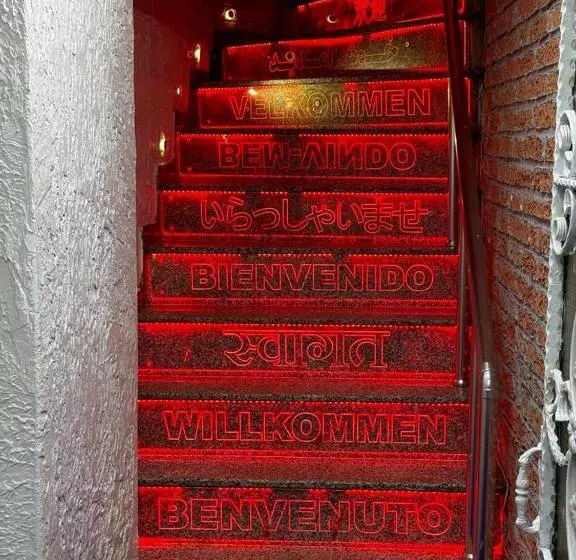 Fotos del hotel Taksim Istiklal Suites:  11