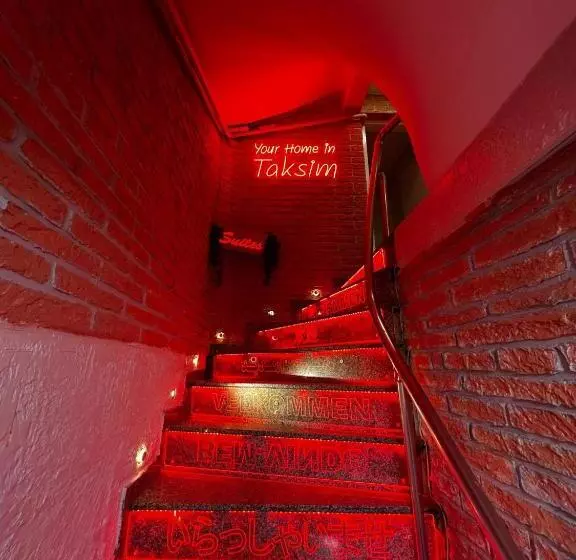 Fotos del hotel Taksim Istiklal Suites:  18