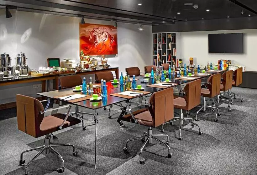 Fotos del hotel Divan Suites Istanbul Gplus:  8