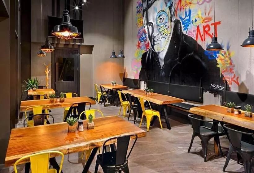 Fotos del hotel Divan Suites Istanbul Gplus:  11