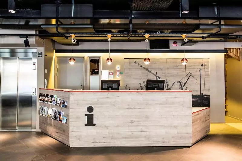 Fotos del hotel Comfort  City:  15