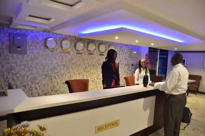 Fotos del hotel Cloud Hotel & Suites:  2