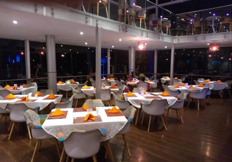 Fotos del hotel Cloud Hotel & Suites:  7