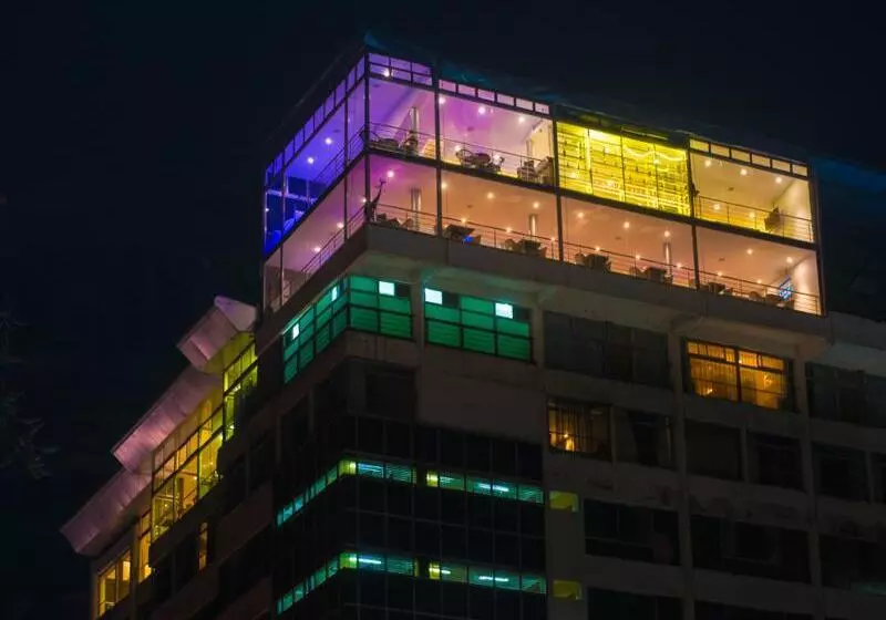 Fotos del hotel Cloud Hotel & Suites:  5