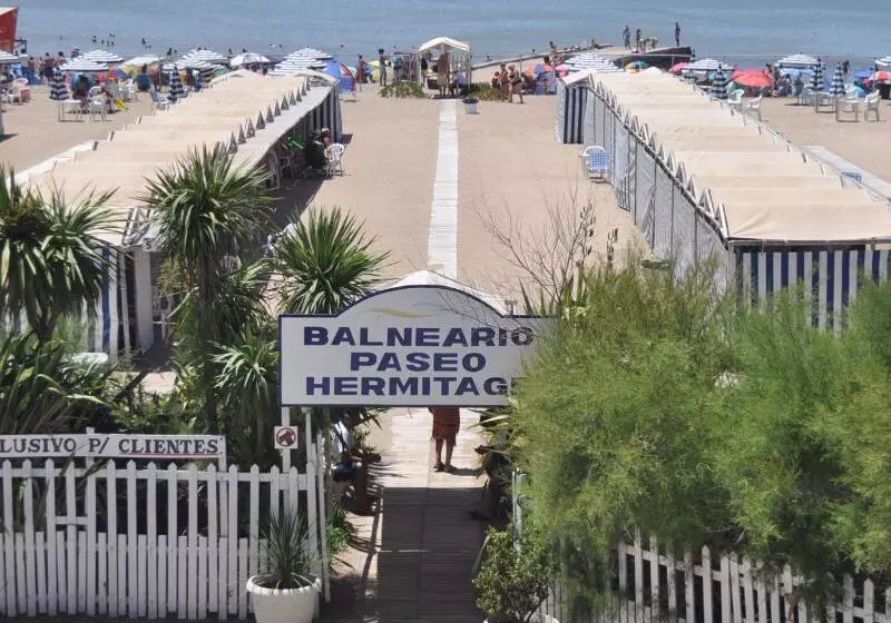 Fotos del hotel Hermitage:  8