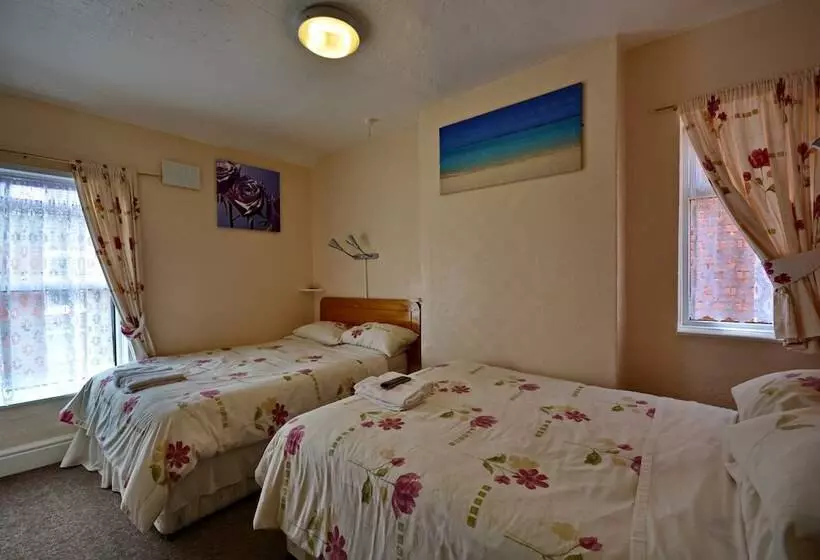 Fotos del hotel Shazron:  9