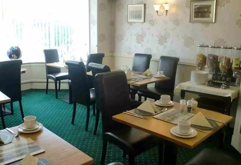 Fotos del hotel The Hillcrest:  2