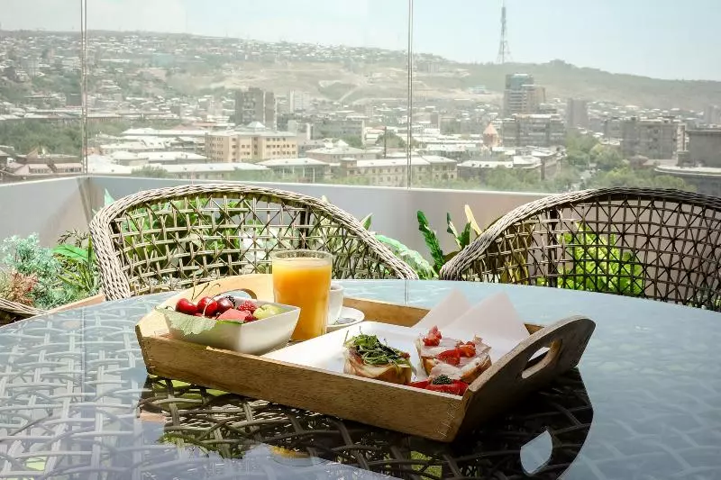 Fotos del hotel Opera Suite Hotel:  18