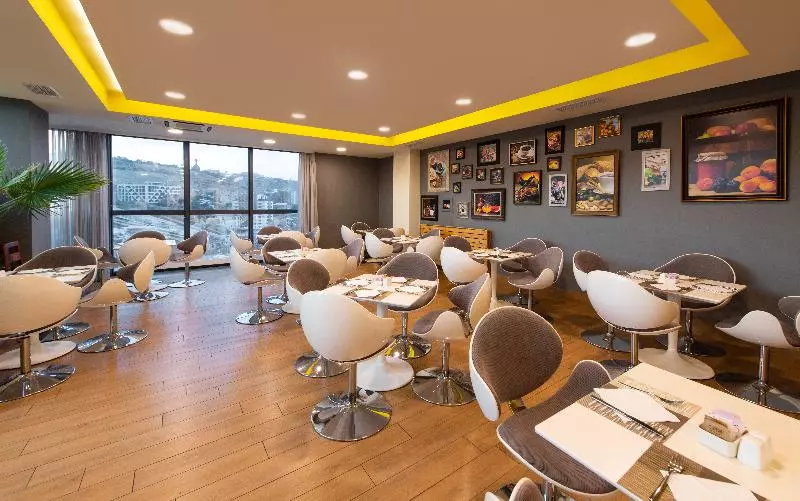 Fotos del hotel Opera Suite Hotel:  16