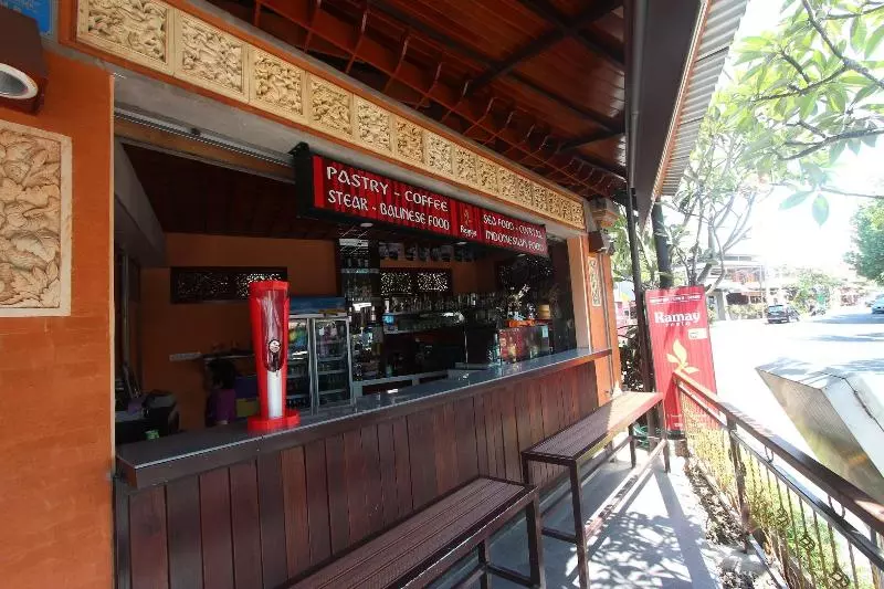 Fotos del hotel Ramayana Hotel Sanur:  4