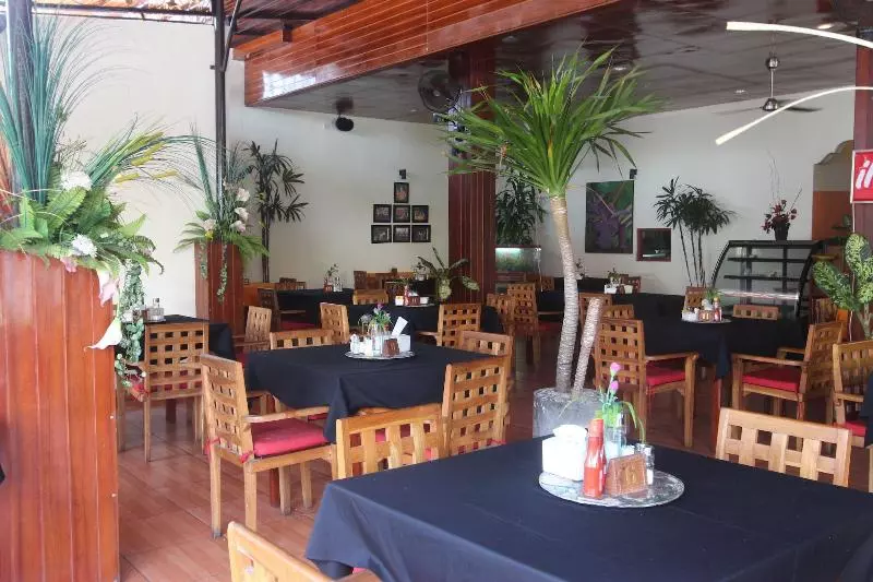 Fotos del hotel Ramayana Hotel Sanur:  7